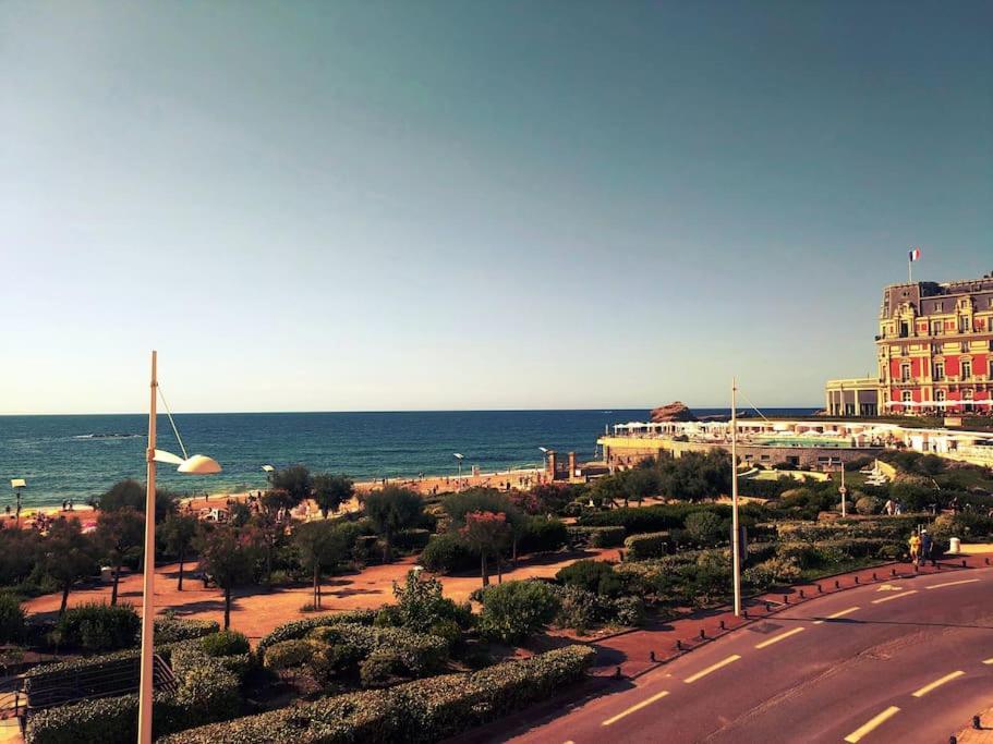 Appartement Le Sahel - Vue Imprenable Sur L'Ocean Biarritz Eksteriør bilde